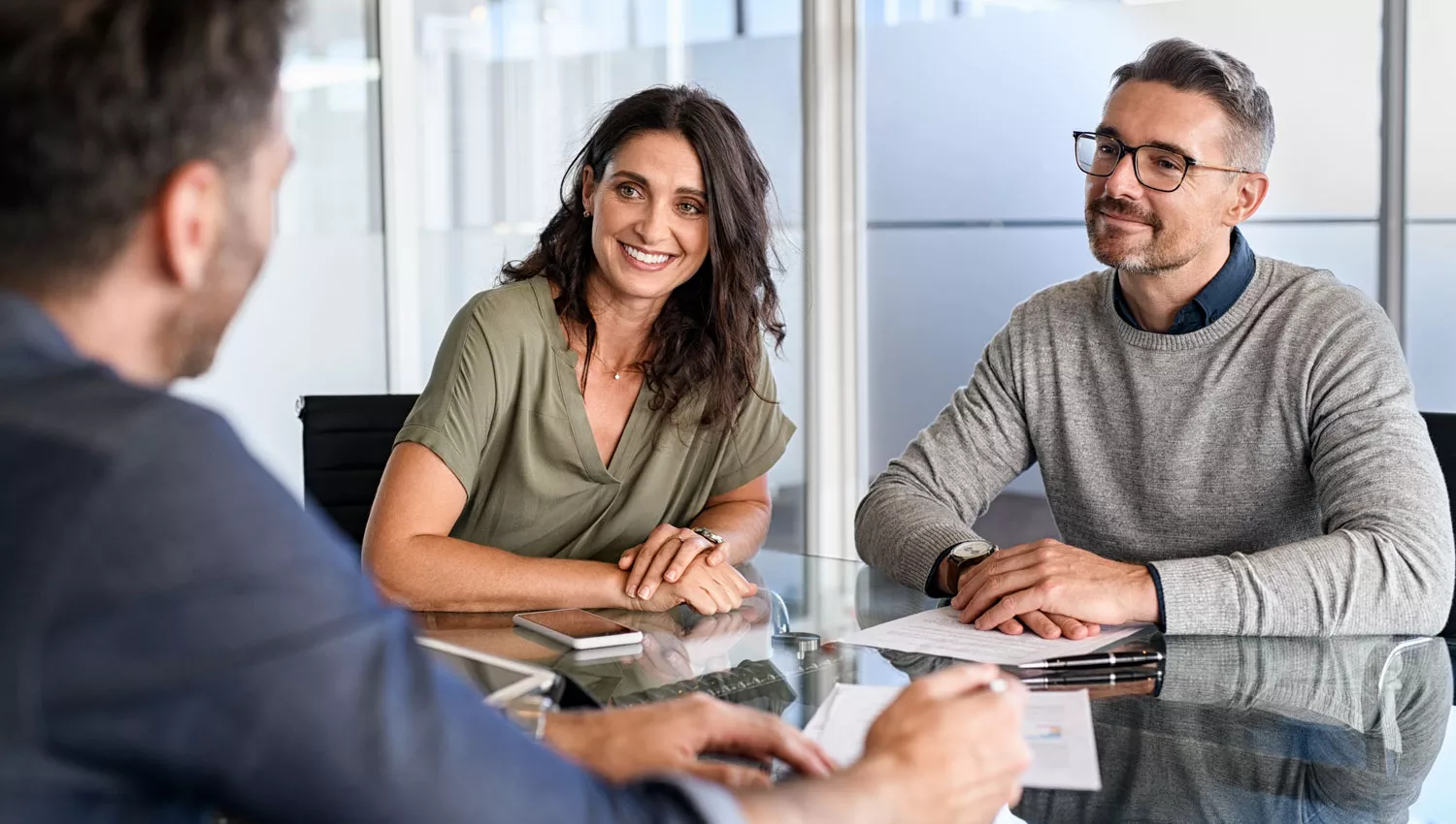 ¿Cómo conseguir abogados gratis y asesoría legal gratuita en Colombia?